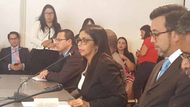 La inclaudicable dignidad de Delcy Rodríguez y David Choquehuanca