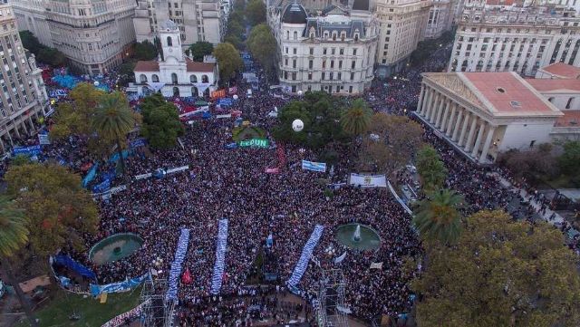 Memoria, unidad y movilización es la receta para hacer retroceder a Macri