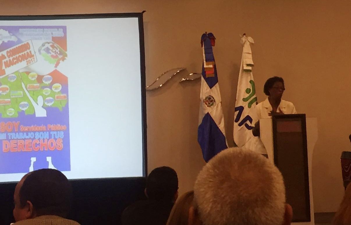 Analizan en Santo Domingo estrategias para fortalecer la función pública