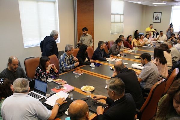 Mesa del Sector Público de Chile alcanza acuerdo con el Ejecutivo