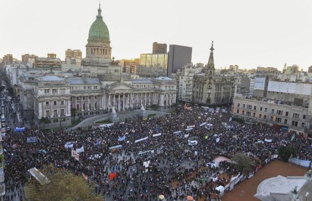 ¿Es posible representar políticamente a la unidad de las calles?