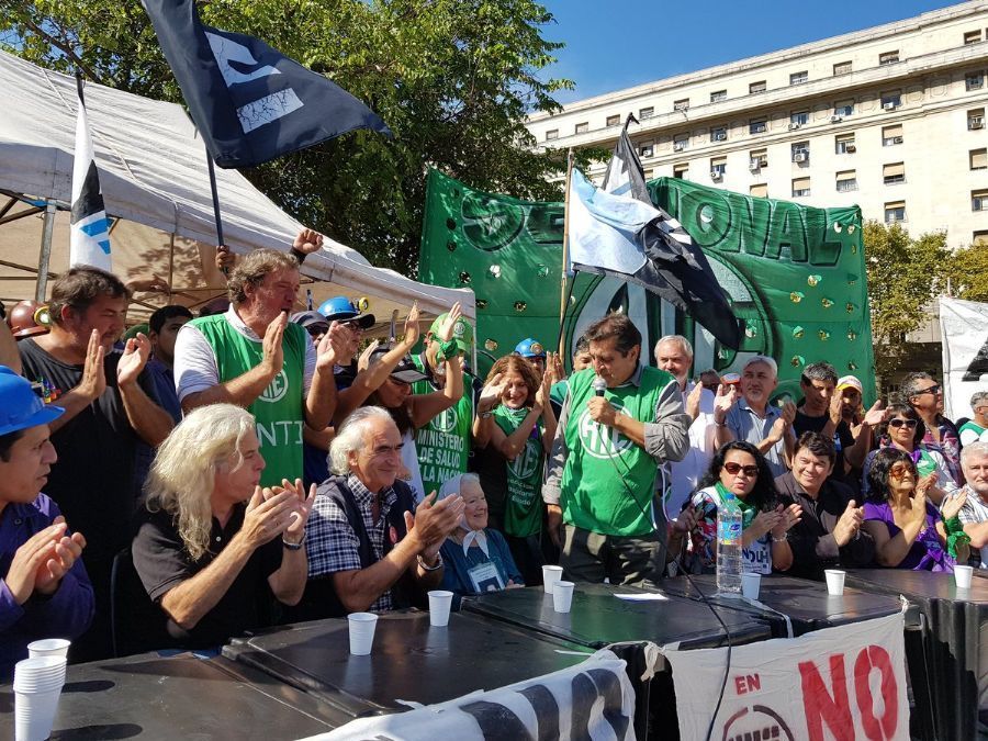 Semana de lucha frente al Congreso Nacional argentino
