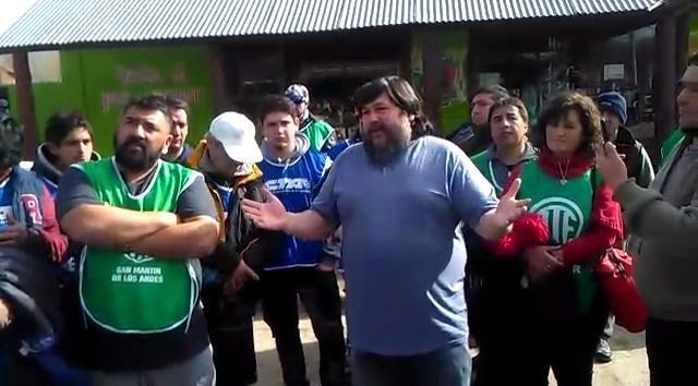 Triunfo de los trabajadores municipales contra la persecución gremial