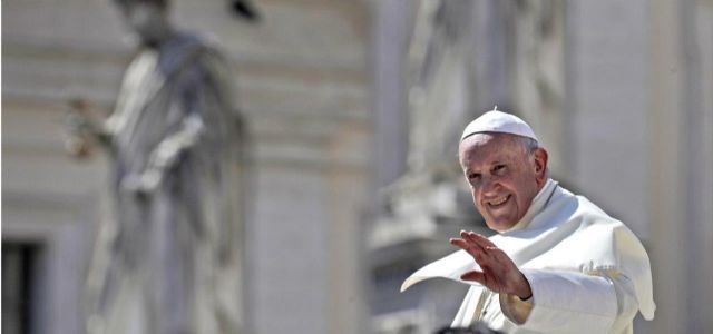 Papa Francisco: El trabajo otorga dignidad al hombre, no el dinero