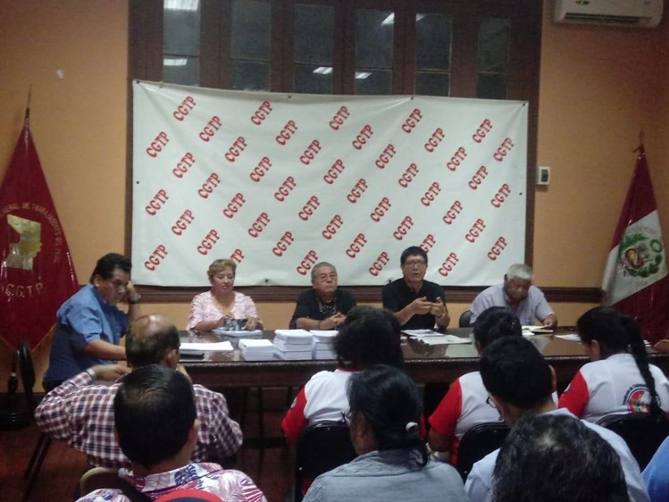 Gremios peruanos se preparan para el 1º de mayo