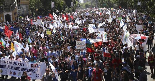 ASEMUCH: Rechazo al acuerdo “por no contemplar la participación real de todos los actores y sectores sociales del país”.