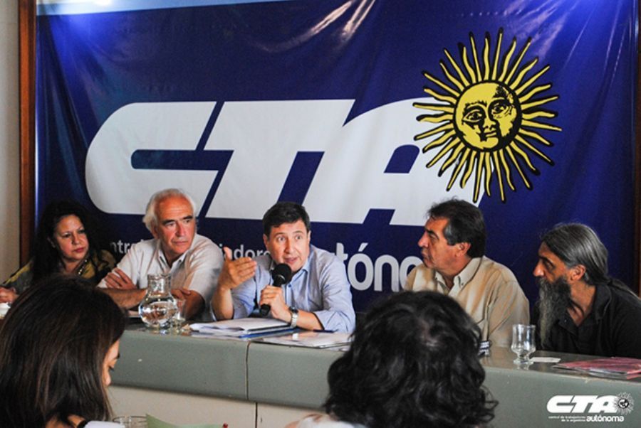 Argentina. Futuro Ministro de Desarrollo Social visitó a la CTA Autónoma para hablar del plan contra el hambre.