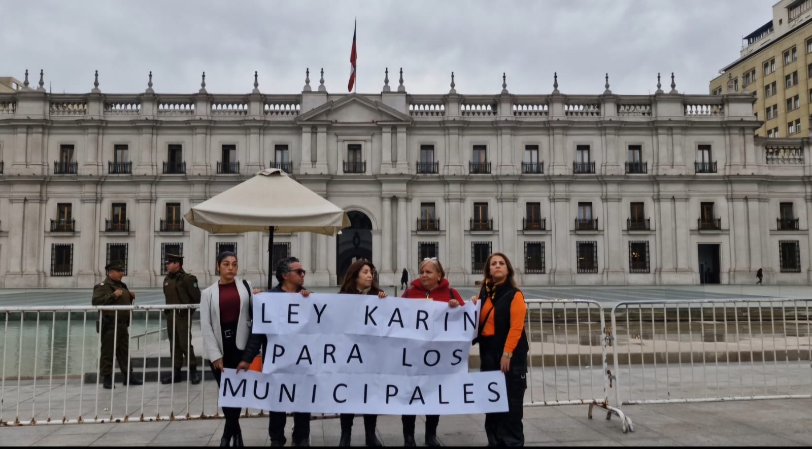 Municipales de Chile se declaran en estado de alerta