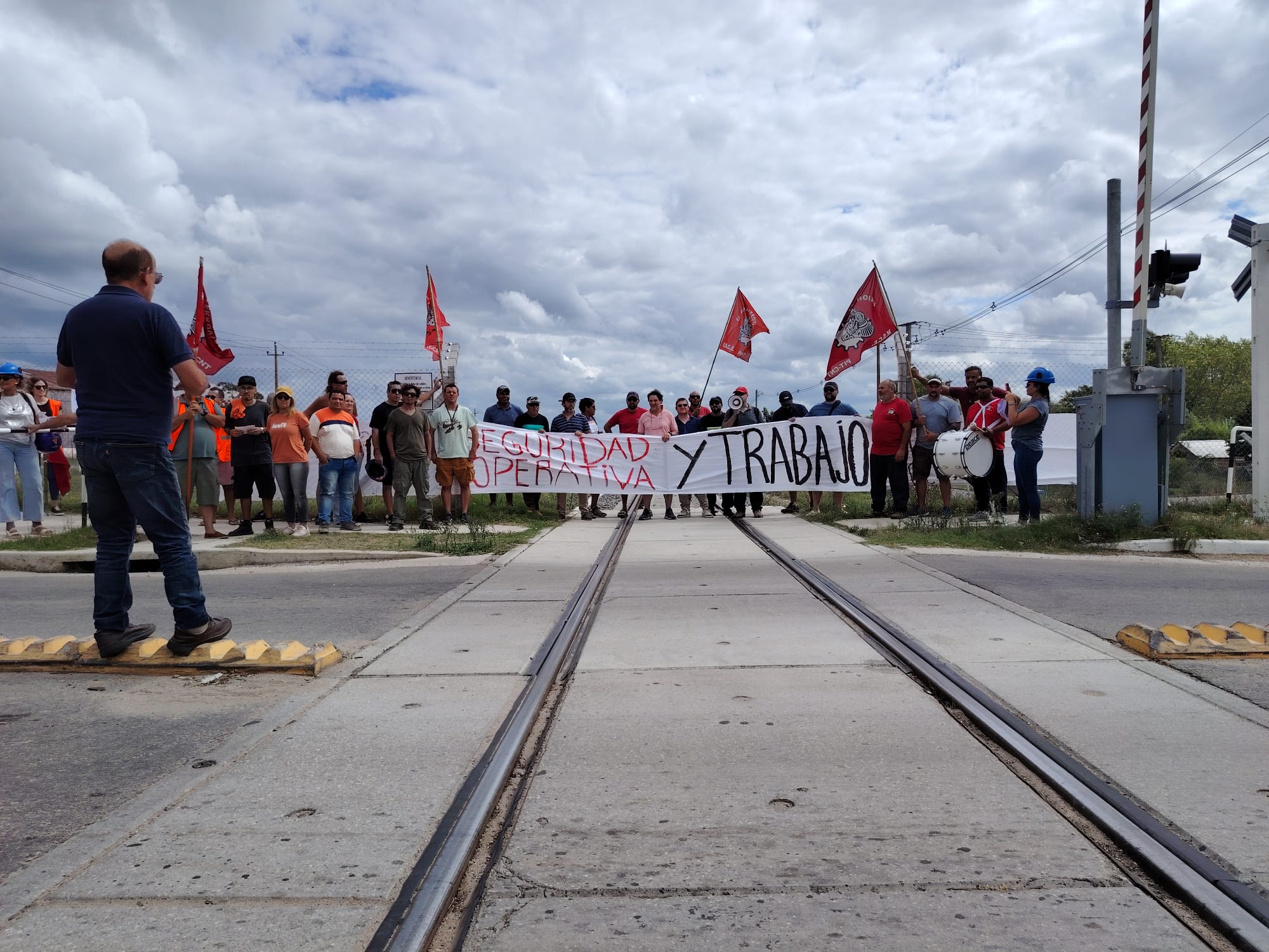 Unión Ferroviaria se movilizó ante el incumplimiento de acuerdos