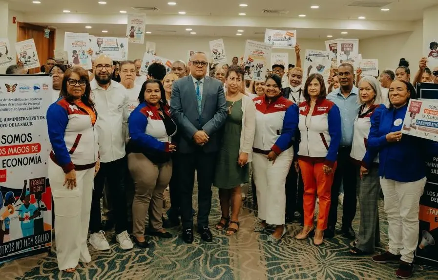 Gremios dominicanos de la salud lanzan campaña por salarios dignos