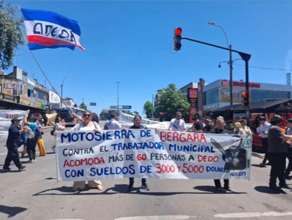 Municipales de Montevideo se movilizaron en contra de los recortes