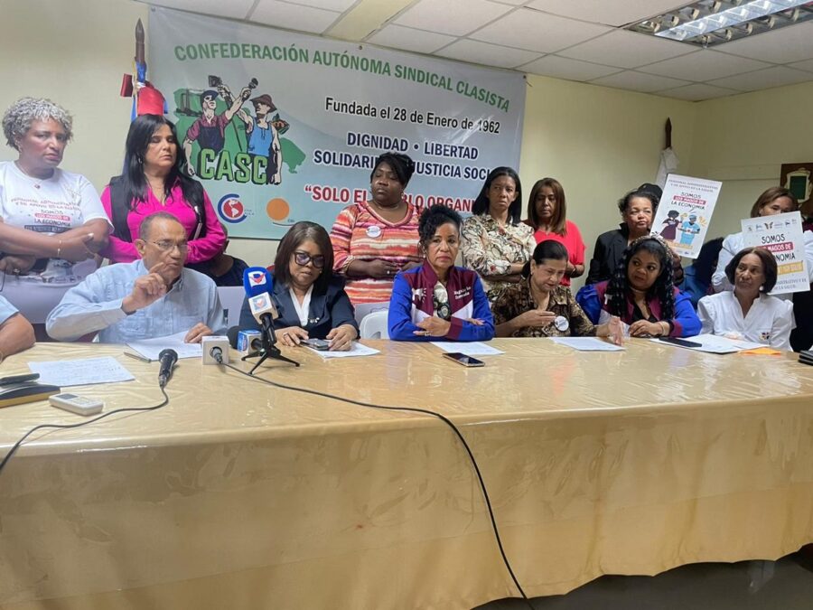 Gremios dominicanos de la salud exigen aumentos salariales 